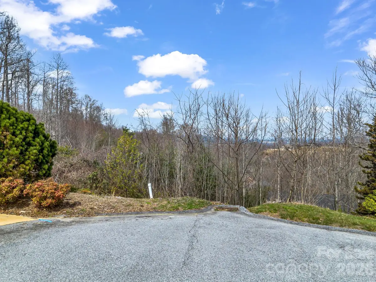 2325 Pommel Road #2325, Hendersonville, NC 28791 - #1