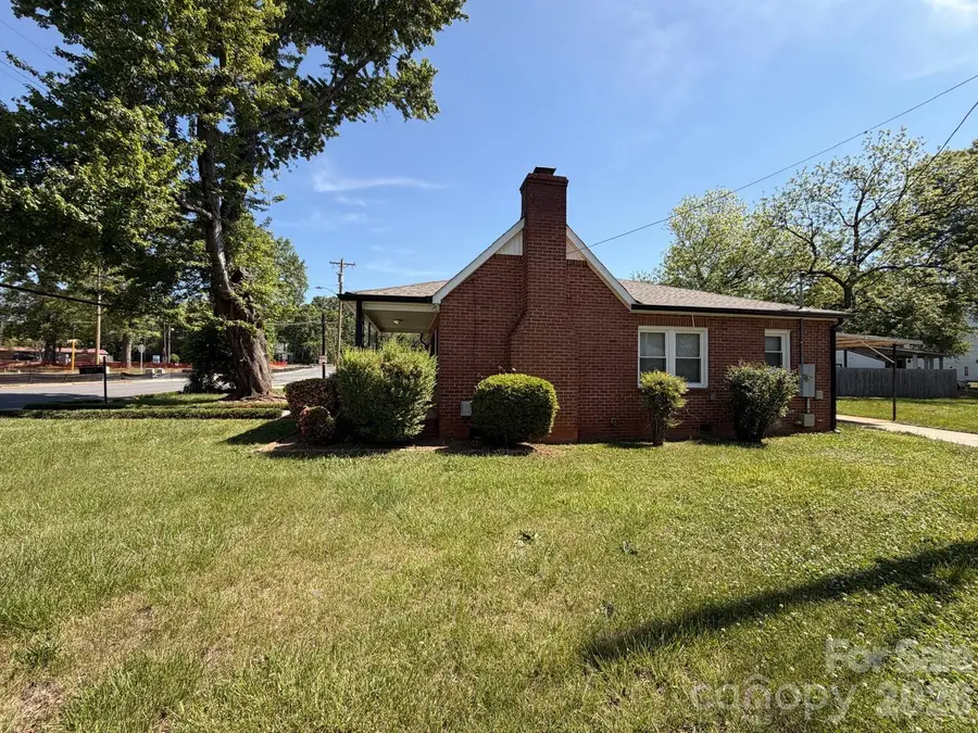 1217 Enderly Road, Charlotte, NC 28208 - #3