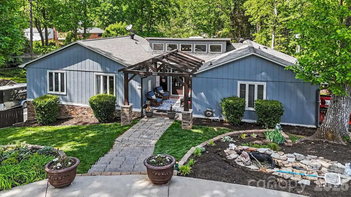7108 Hollyhouse Drive, Charlotte, NC 28215 - #1