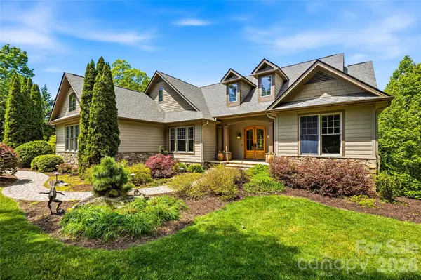 135 Crossvine Trail, Hendersonville, NC 28739