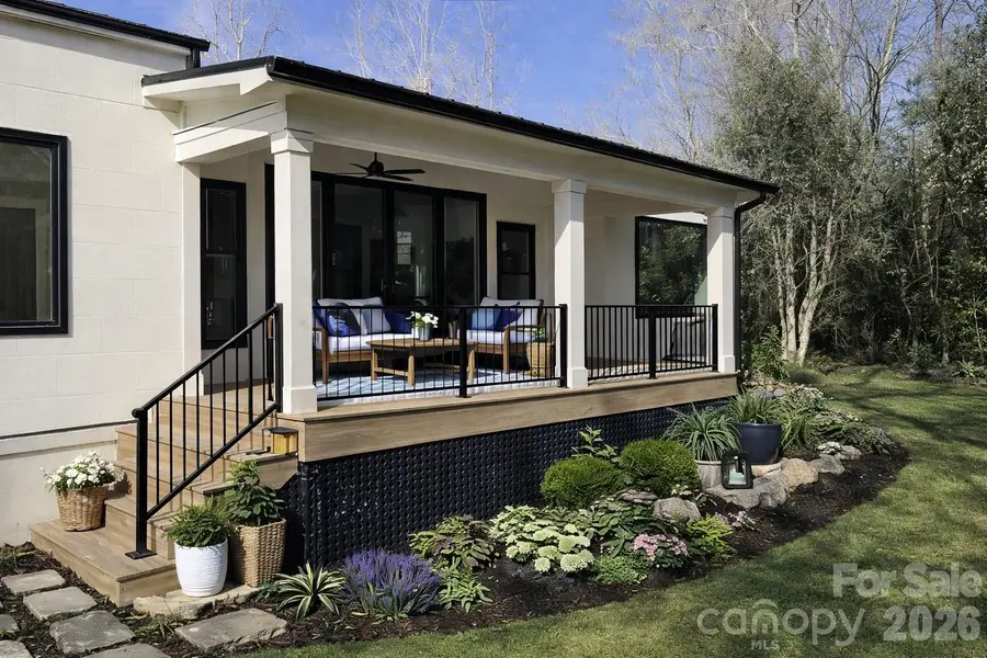 2520 27th Avenue Circle Ne, Hickory, NC 28601 - #2