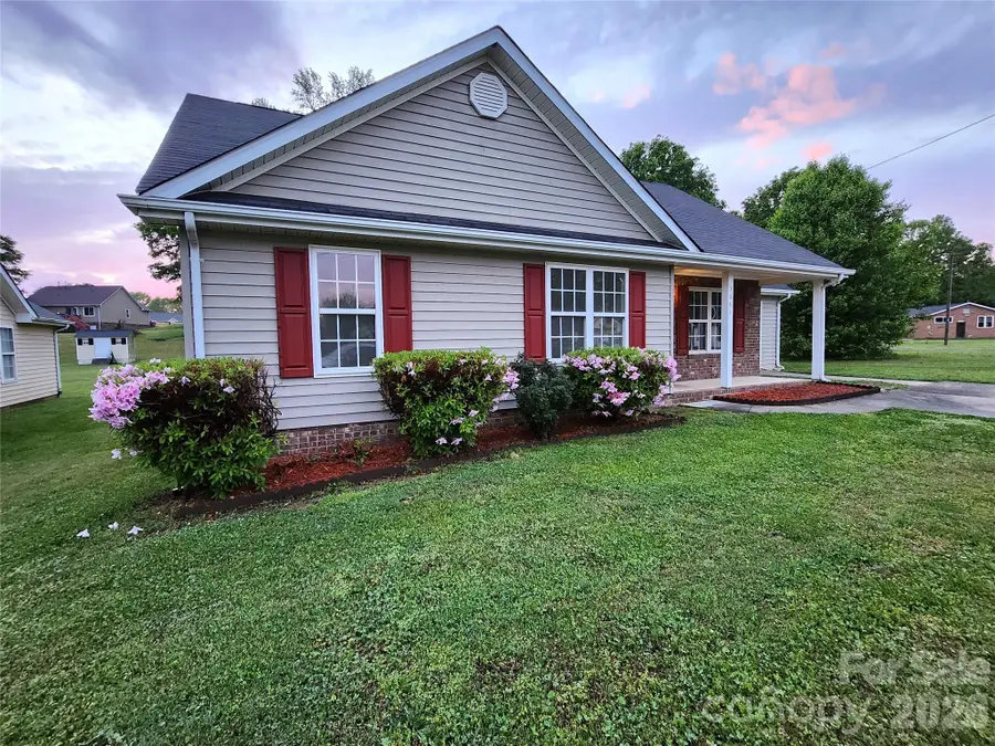 3641 Atlas Drive, Charlotte, NC 28269 - #2