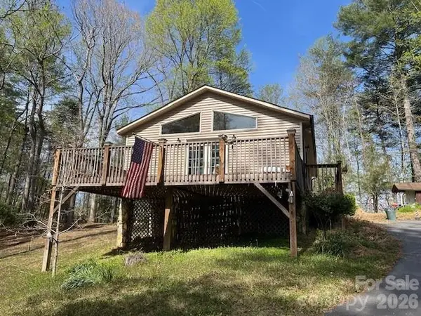 2276 Nature Lane, Lenoir, NC 28645