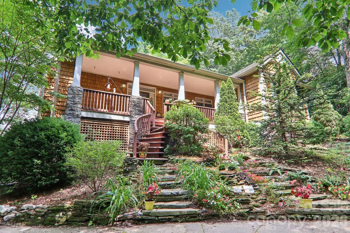 1063 Swiss Pine Lake Drive, Spruce Pine, NC 28777 - #1