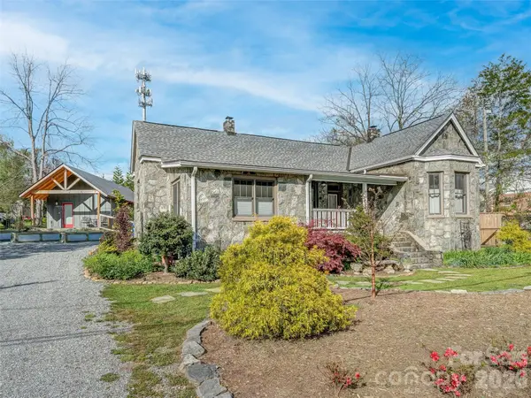 60 W Morgan Street, Brevard, NC 28712