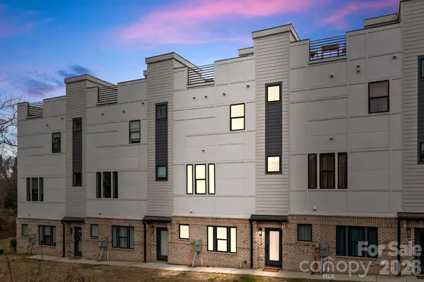 513 Strong Avenue, Charlotte, NC 28205