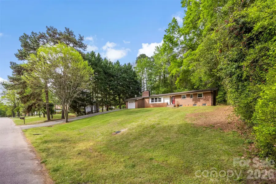 302 Suburban Avenue, Kannapolis, NC 28083 - #3