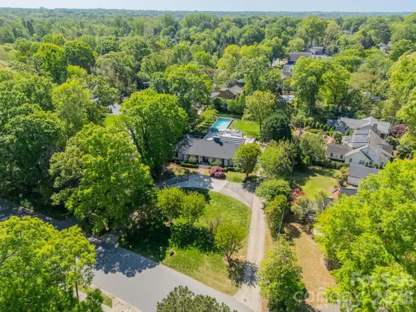 2200 Mecklenburg Avenue, Charlotte, NC 28205