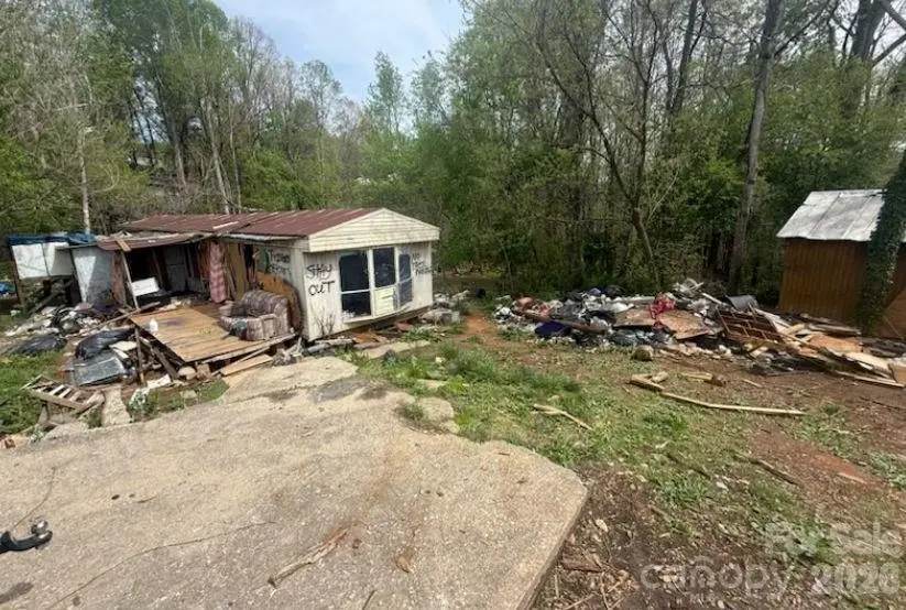 269 Roberta Street, Marion, NC 28752 - #2