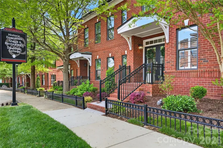 489 S Main Street, Davidson, NC 28036 - #2