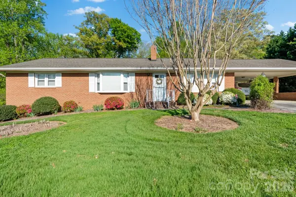 5635 June Lane, Winston Salem, NC 27127