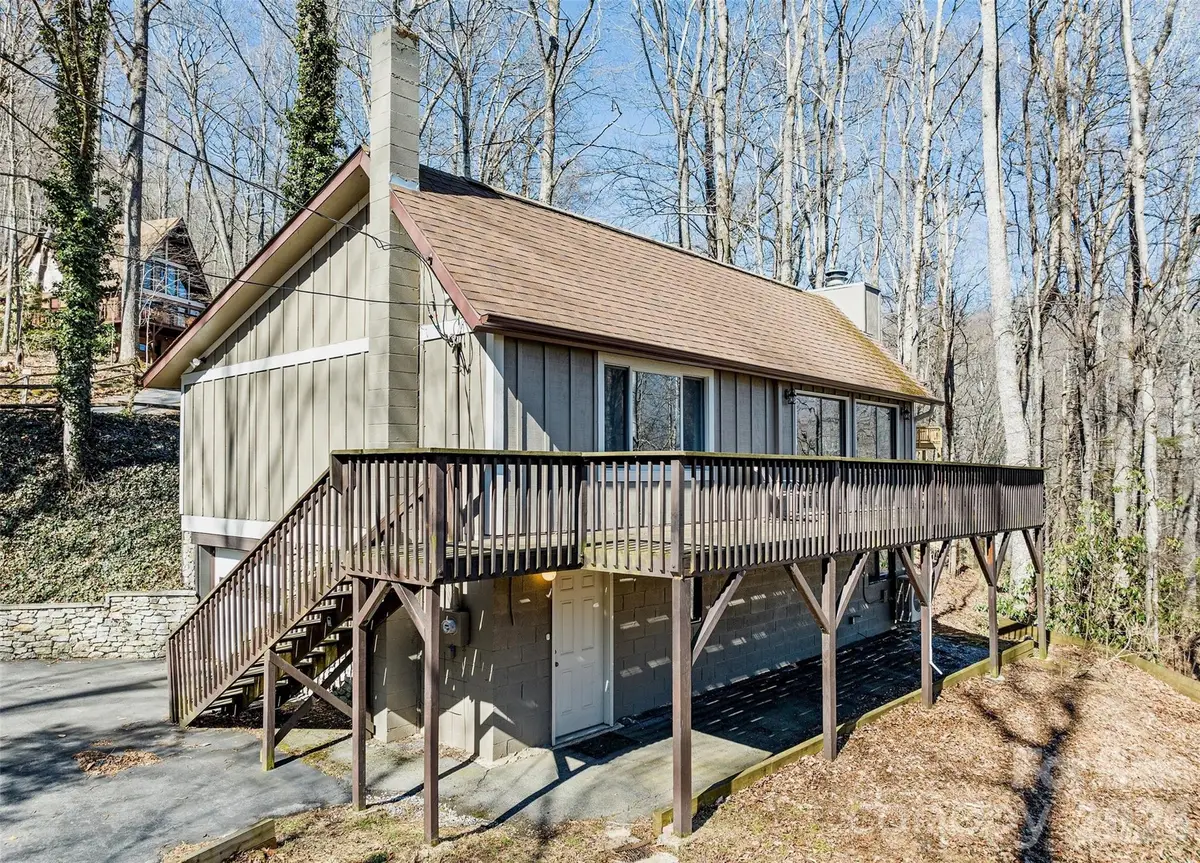 662 Locust Drive, Maggie Valley, NC 28751 - #1