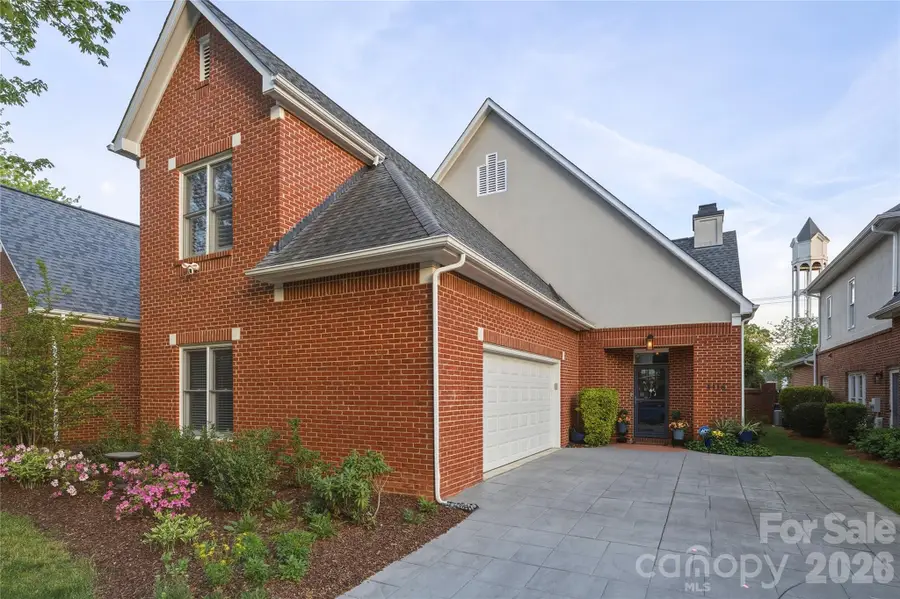 4118 Sharon Commons Lane, Charlotte, NC 28210 - #3