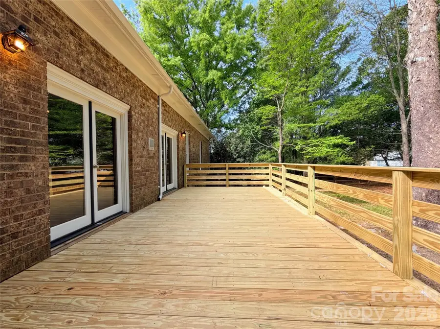 6024 Dovefield Road, Charlotte, NC 28277 - #3