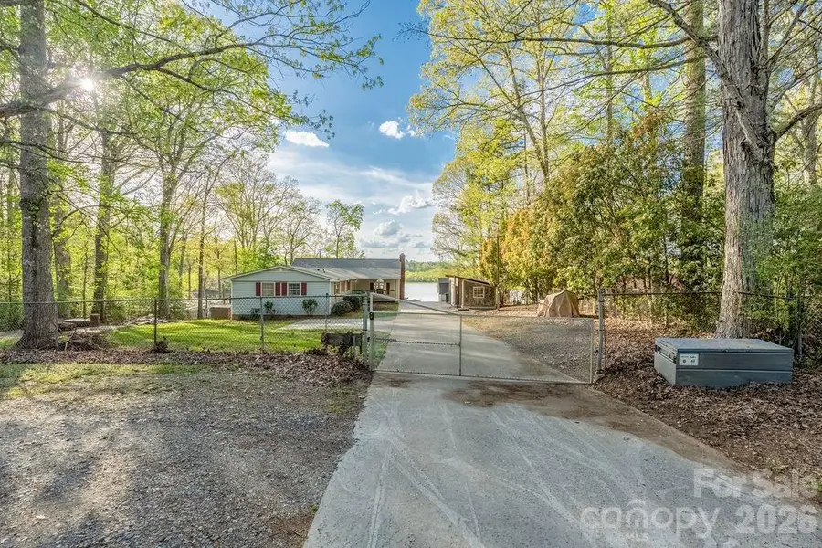 349 Lake Wylie Road, Belmont, NC 28012 - #2