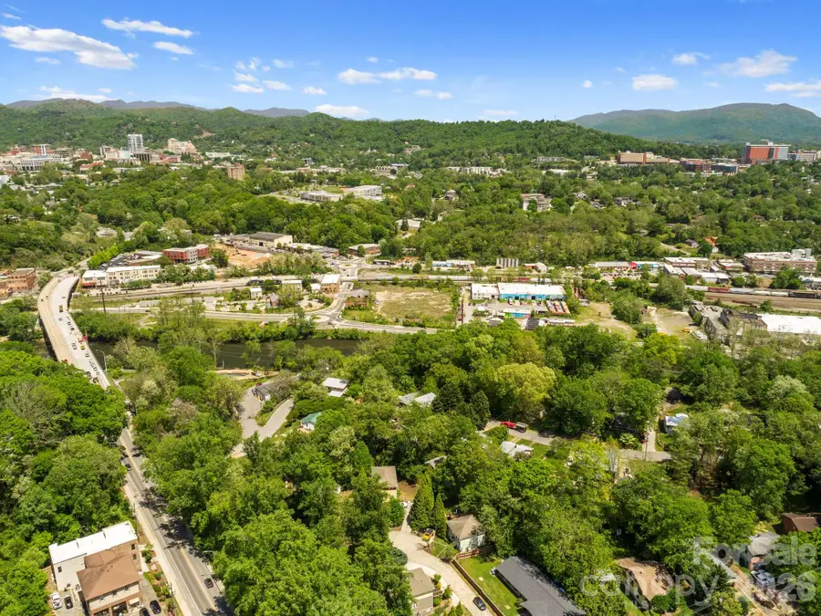 20 Riverlink Lane, Asheville, NC 28806 - #2