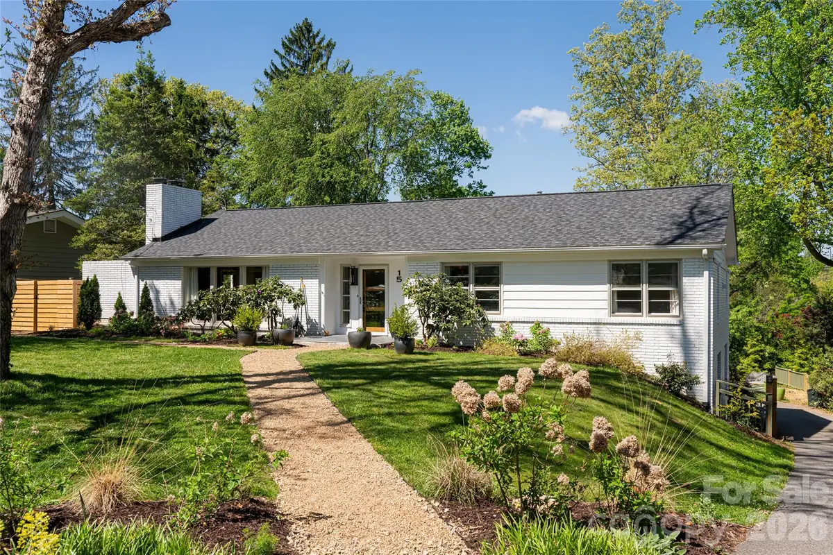 15 Red Oak Road, Asheville, NC 28804 - #1