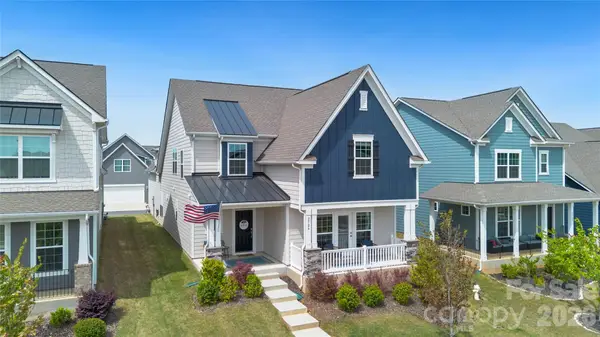 2726 Monument Point Circle, Fort Mill, SC 29715