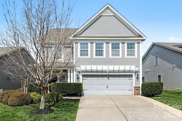 9124 Inverness Bay Road, Charlotte, NC 28278