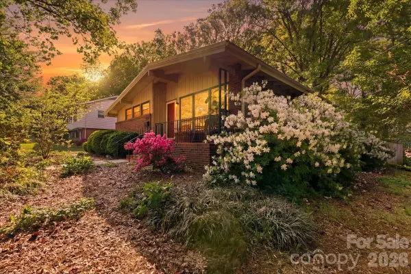 4916 Greenbrook Drive, Charlotte, NC 28205