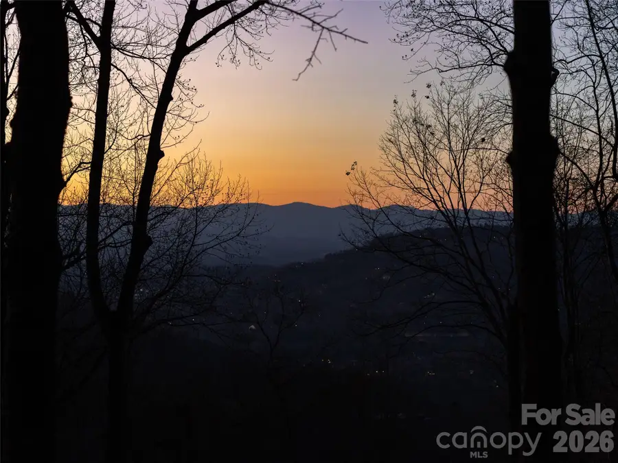 34 Mountain Vista Drive, Asheville, NC 28804 - #2