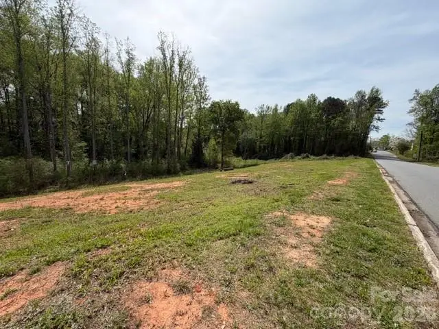 844 Newcastle Road, Gastonia, NC 28052 - #2