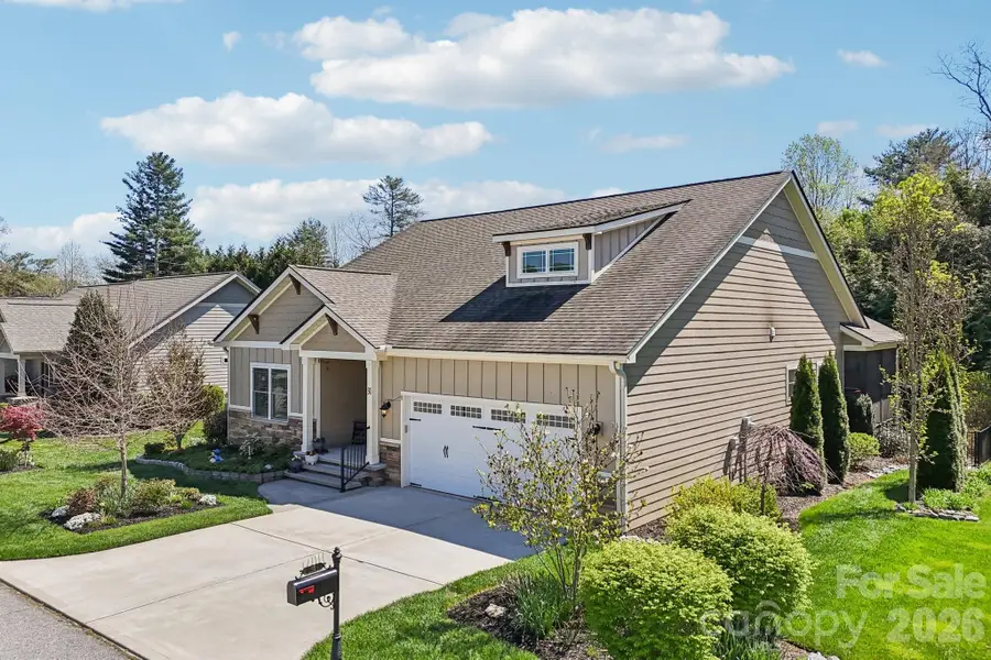 31 N Anvil Avenue, Hendersonville, NC 28792 - #3