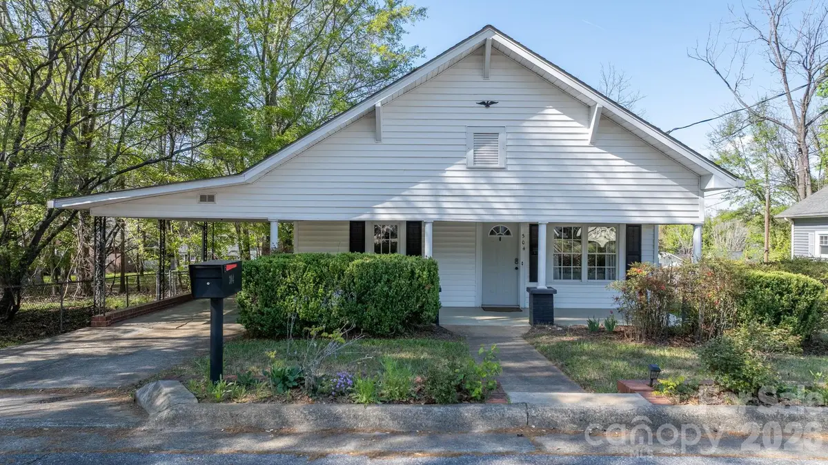 304 Garrou Avenue Se, Valdese, NC 28690 - #1