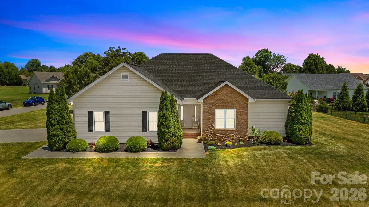 104 Castle Pines Lane, Statesville, NC 28625 - #1