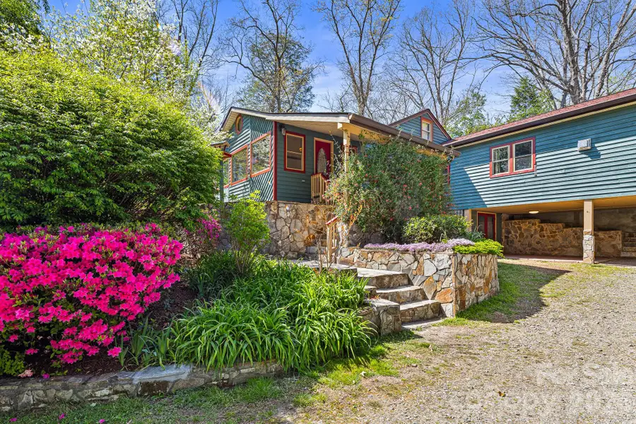 114 Walker Street, Black Mountain, NC 28711 - #2