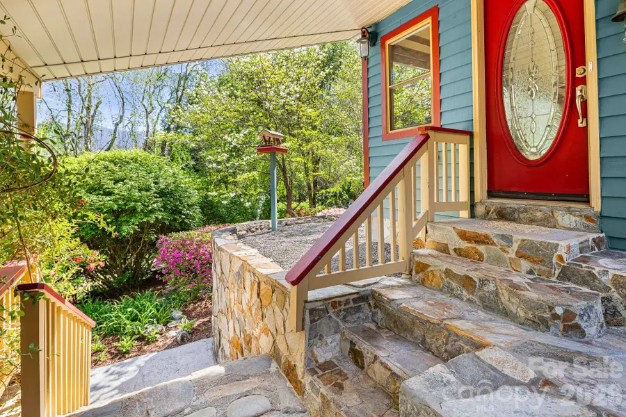 114 Walker Street, Black Mountain, NC 28711 - #3