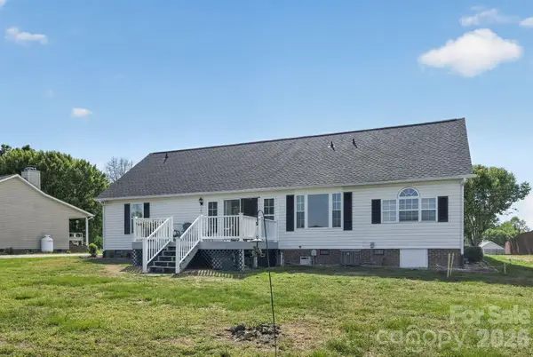 101 Erin Lane, Thomasville, NC 27360