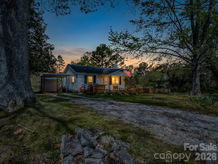 961 Mid Allen Road, Hendersonville, NC 28792 - #3