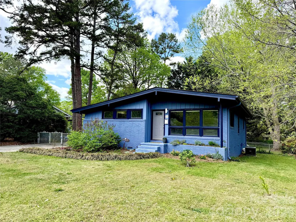 1511 Briarfield Drive, Charlotte, NC 28205 - #1