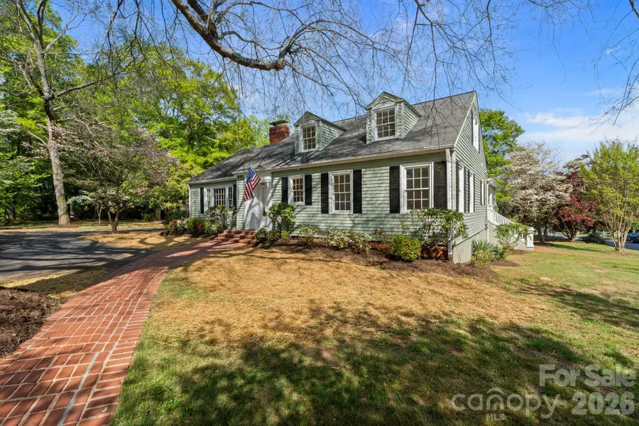 3114 N Center Street, Hickory, NC 28601 - #3