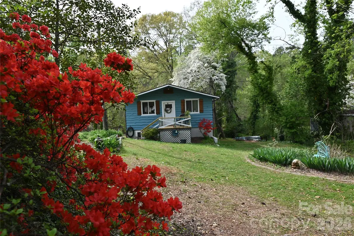 198 Clouse Lane, Taylorsville, NC 28681 - #1