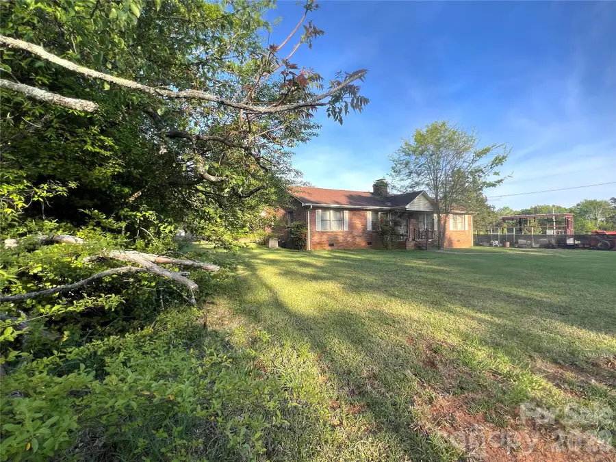 1765 S Nc 16 Highway, Stanley, NC 28164 - #2