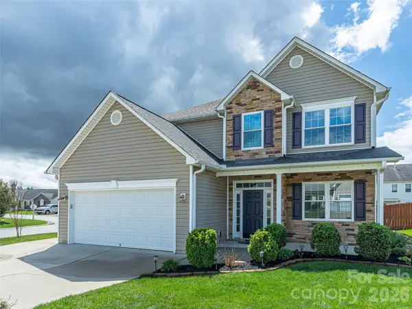 222 Haw River Road, Fletcher, NC 28732