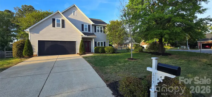 657 Gable Oaks Lane Nw, Concord, NC 28027 - #3