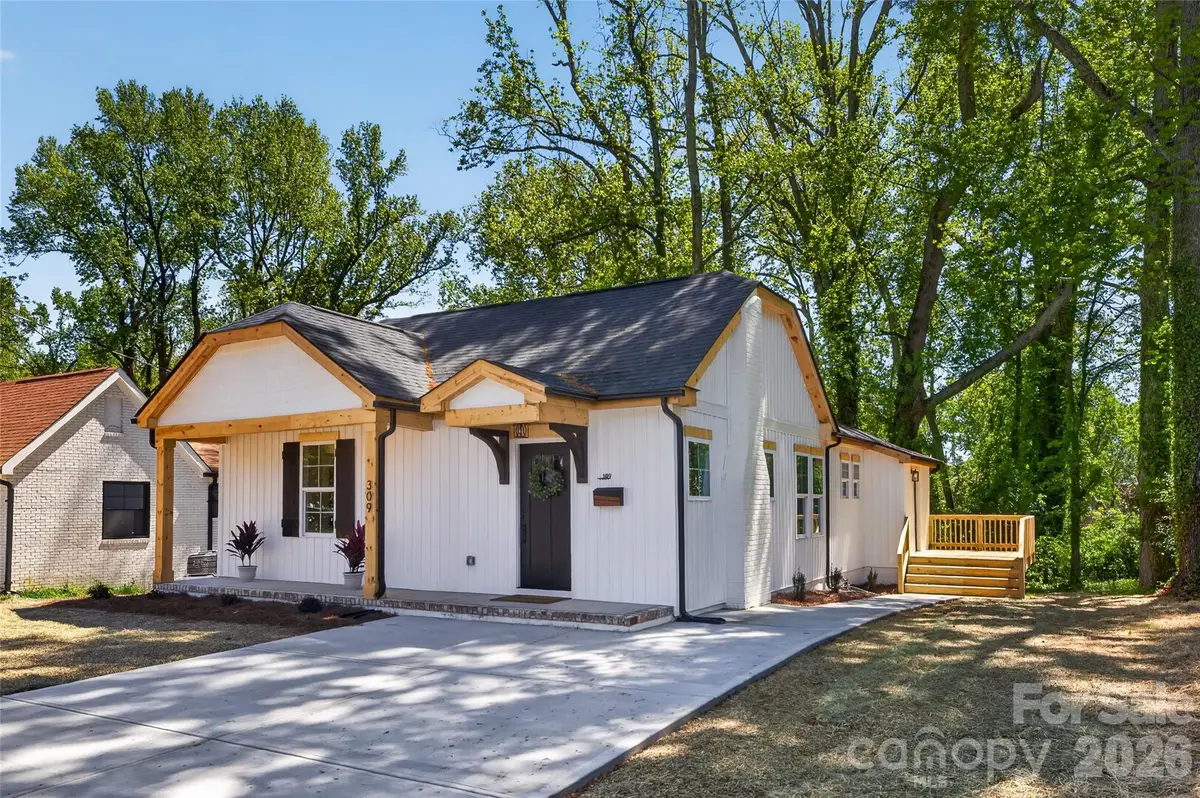 309 W Gold Street, Kings Mountain, NC 28086 - #1