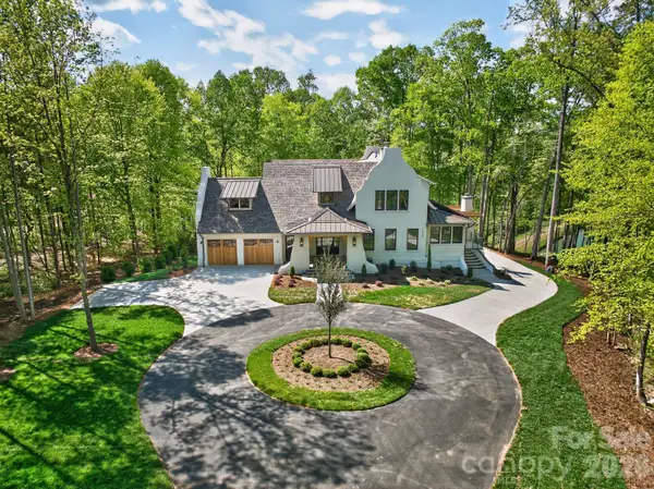 1052 Ventosa Drive, Denver, NC 28037
