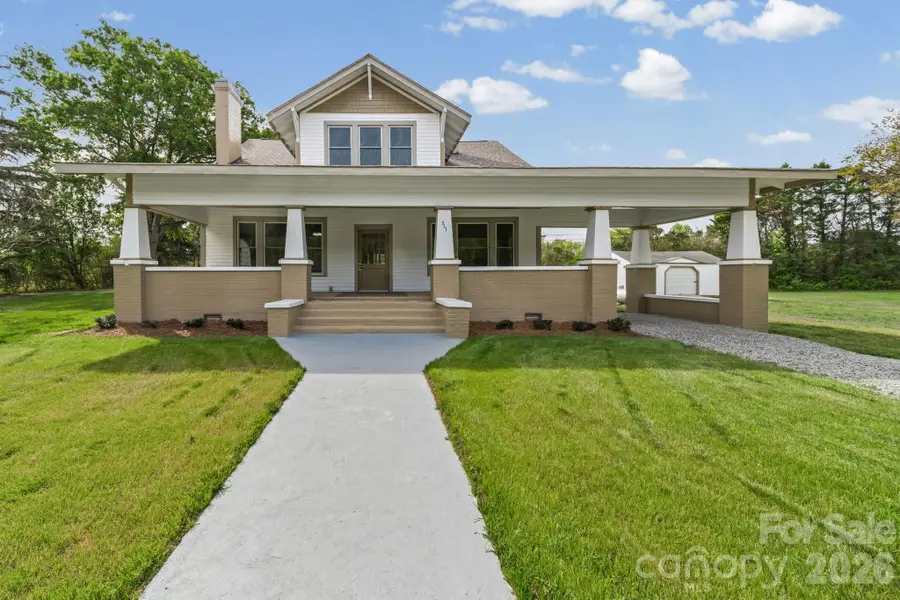 511 W Passaic Street, Peachland, NC 28133 - #2