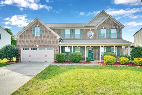 106 Ashton Drive, Mooresville, NC 28115