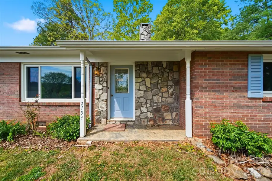 2754 Fairwood Drive, Hudson, NC 28638 - #2