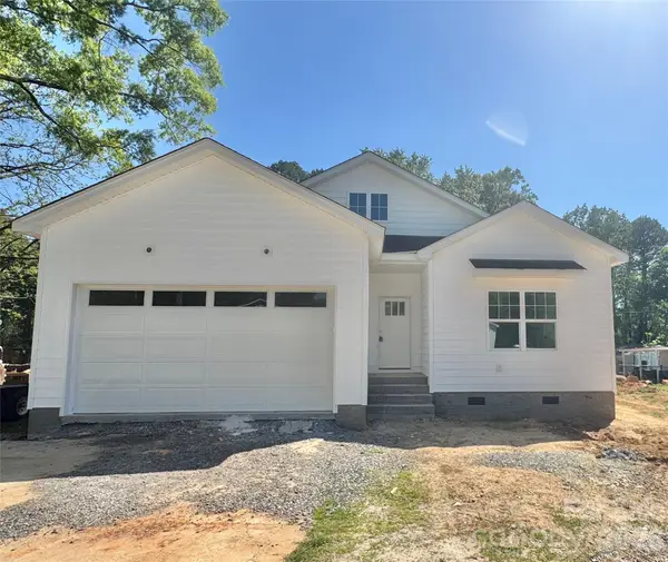 417 W Westview Street, Gastonia, NC 28052