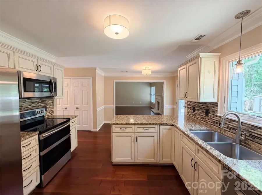 6218 Old Corral Street, Charlotte, NC 28277 - #2