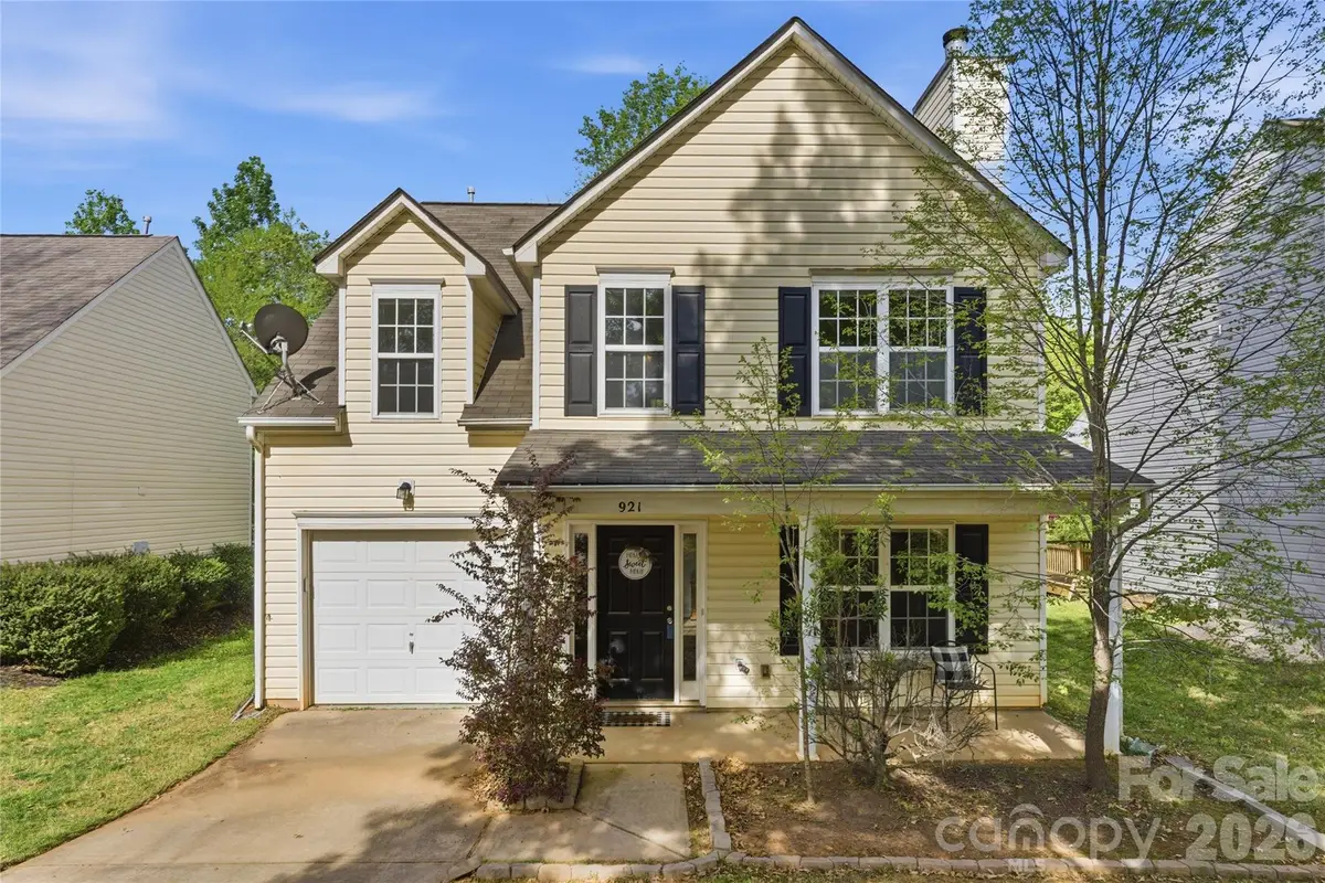 921 Grass Hollow Court, Charlotte, NC 28216 - #1
