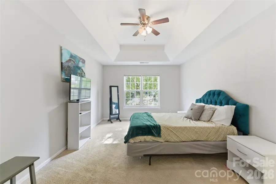 921 Grass Hollow Court, Charlotte, NC 28216 - #2