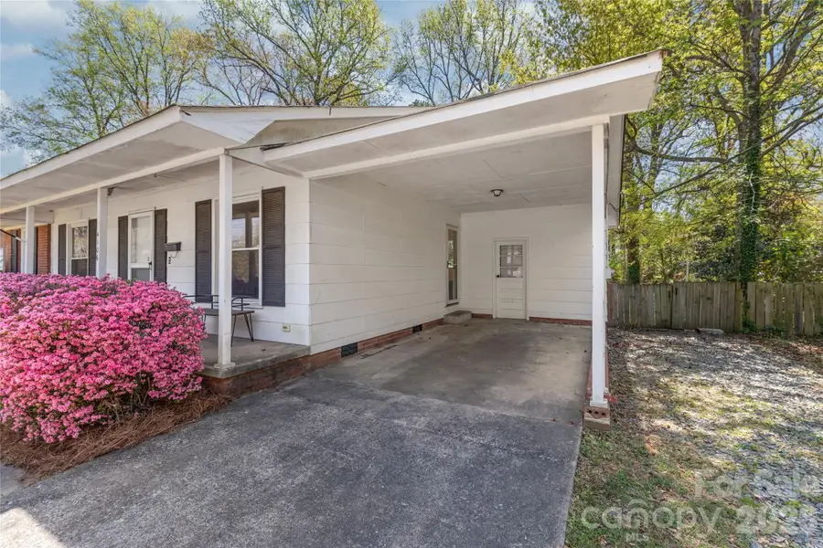 4106 Tipperary Place, Charlotte, NC 28215 - #3