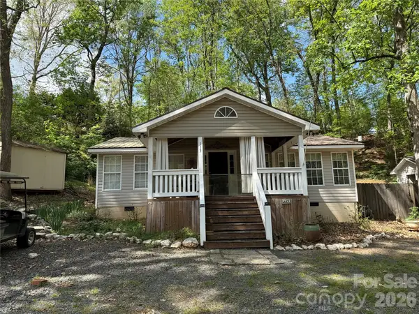 113/115 Indian Harbor Circle #E234/235, Mount Gilead, NC 27306